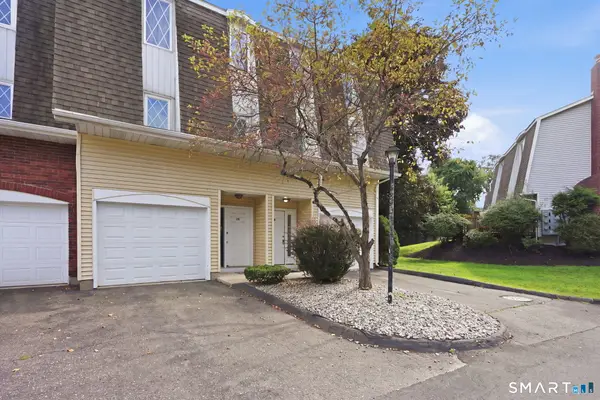 18 Northbrook Court #18, East Hartford, CT 06108