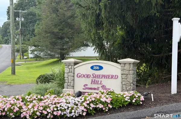 166 Old Brookfield Road #34-7, Danbury, CT 06811