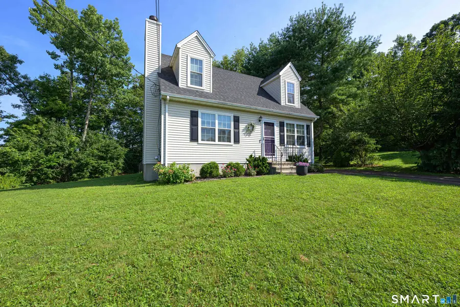 148 Mill Pond Heights Road, East Haven, CT 06513 - #3