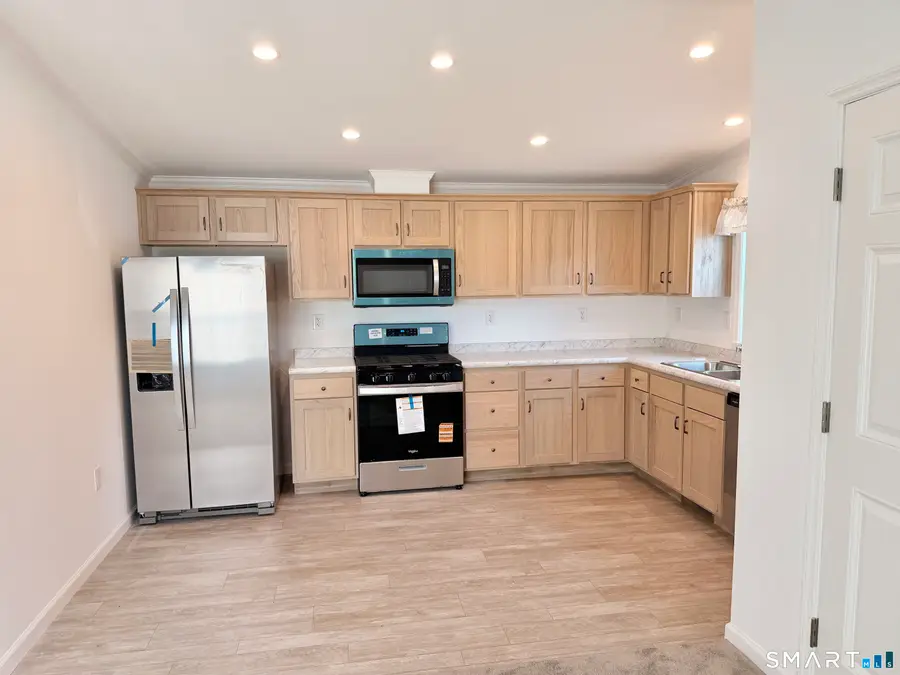 22 Loring Court Court, Wallingford, CT 06492 - #3