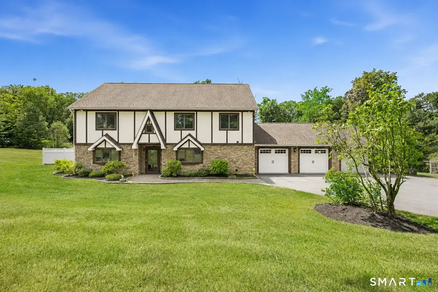 37 Tunnel Road, Newtown, CT 06470 - #2