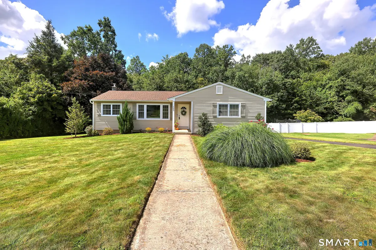 133 Algin Drive, Middlebury, CT 06762 - #1