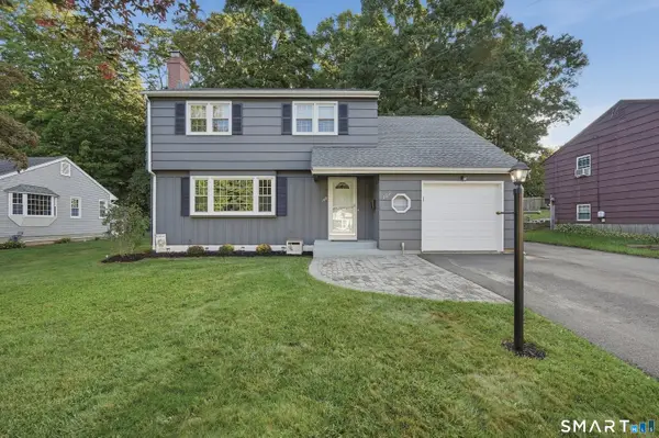 102 Clarendon Terrace, Newington, CT 06111