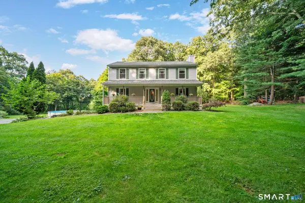 1 Lake Drive, Oxford, CT 06478