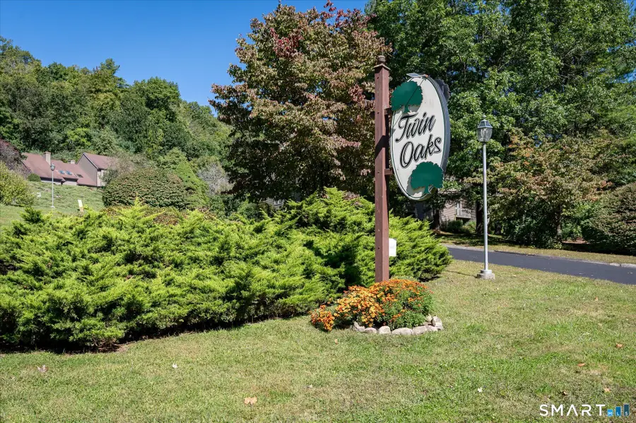 3 Twin Oaks #3, New Milford, CT 06776 - #2
