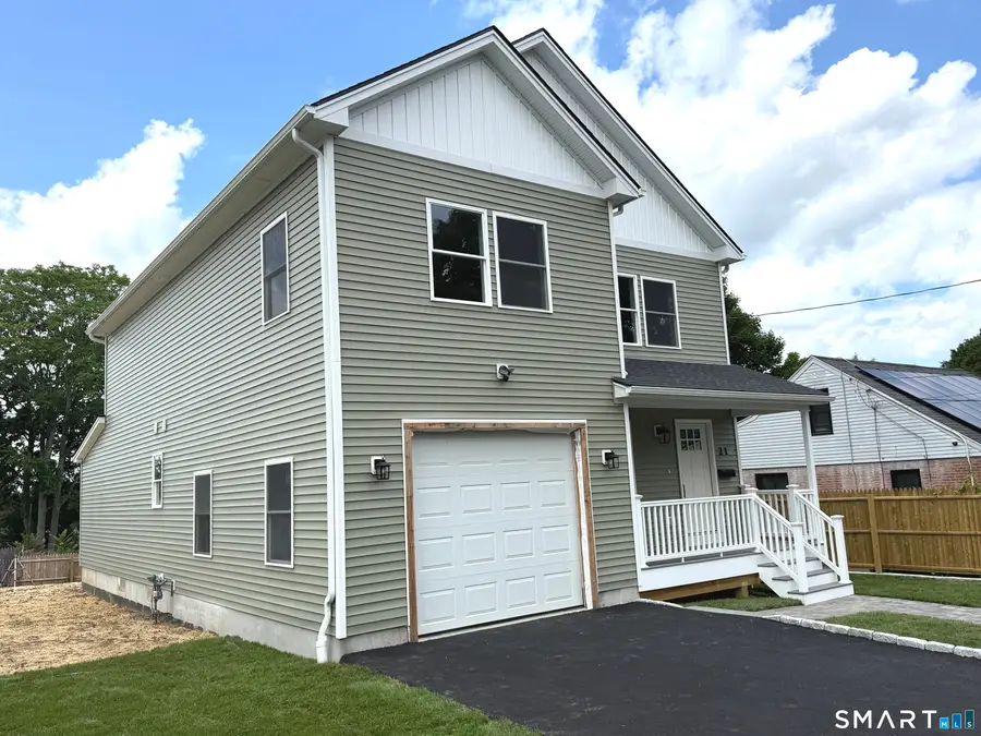 17 Dracut Avenue, Waterbury, CT 06704 - #3