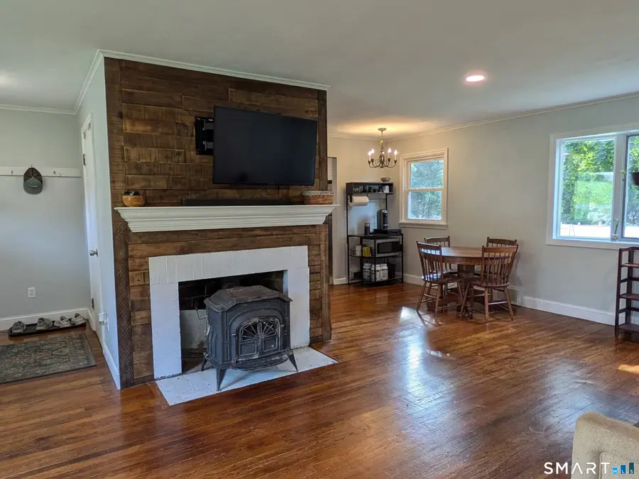 12 Jolly Road, Ellington, CT 06029 - #3