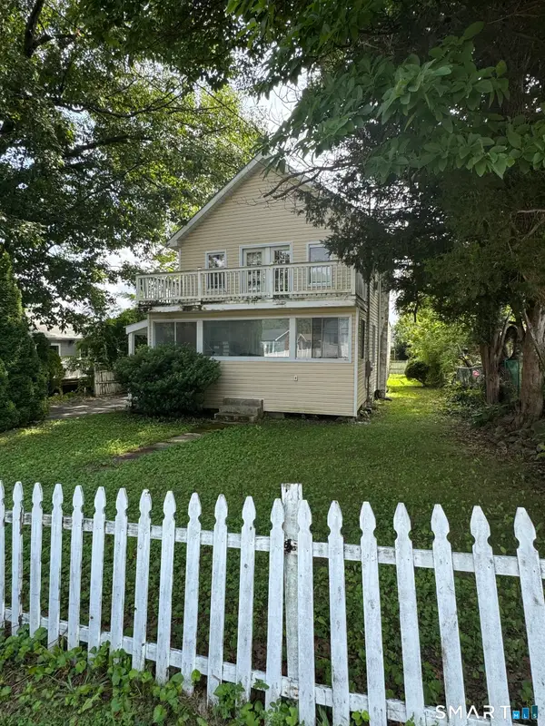 6 Beech Street, Danbury, CT 06810