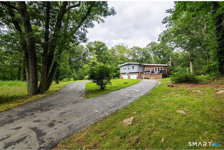 686 Squaw Rock Road, Moosup, CT 06354 - #3