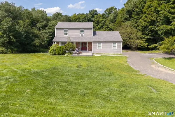 61 Minortown Road, Woodbury, CT 06798