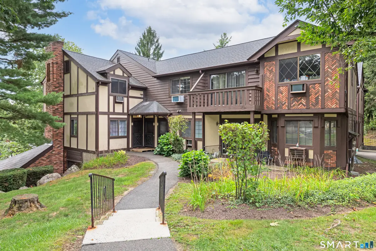 7 Falmouth Court #7, Brookfield, CT 06804 - #1