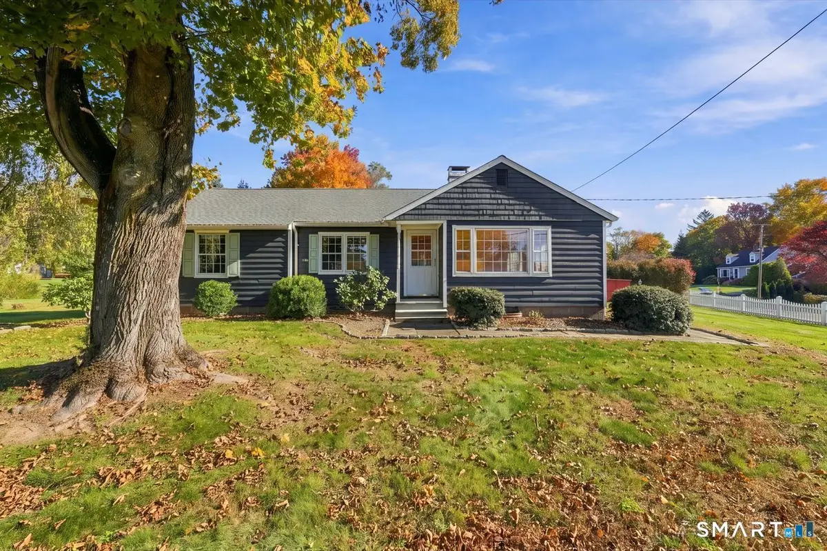 21 South Main Street, Newtown, CT 06470 - #1