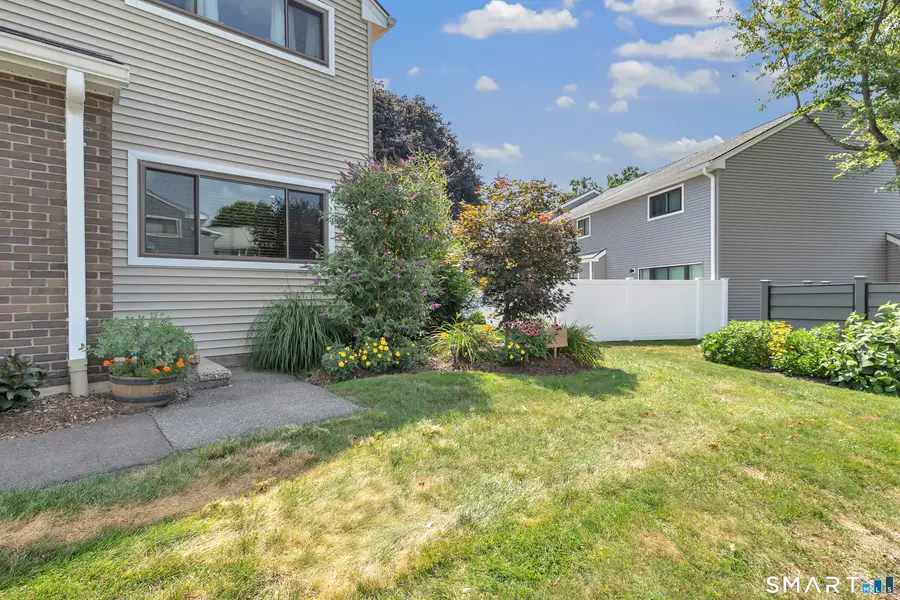 138 Shagbark Drive #138, Derby, CT 06418 - #3