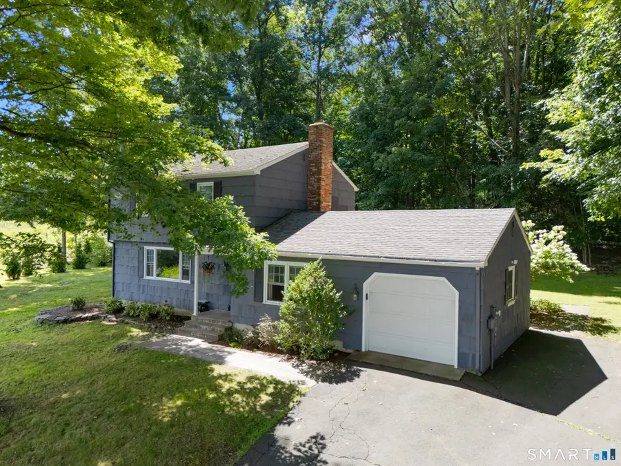 9 Chimney Drive, Bethel, CT 06801 - #3