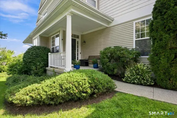 35 Maura Lane #35, Danbury, CT 06810
