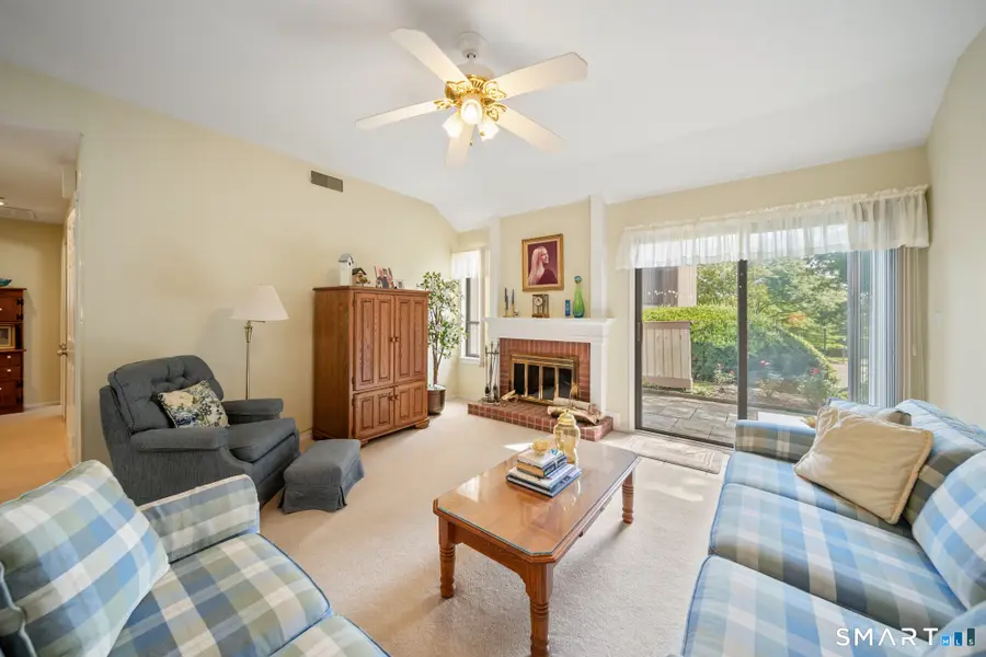 9 Heritage Circle #A, Southbury, CT 06488 - #2
