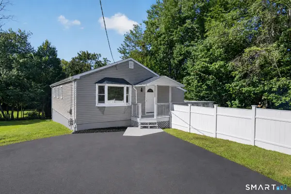 62 Pearson Avenue, Milford, CT 06460