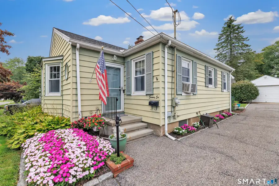 76 Newton Street, Stratford, CT 06614 - #3