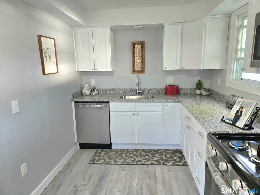56 Washington Avenue, East Hartford, CT 06118 - #3