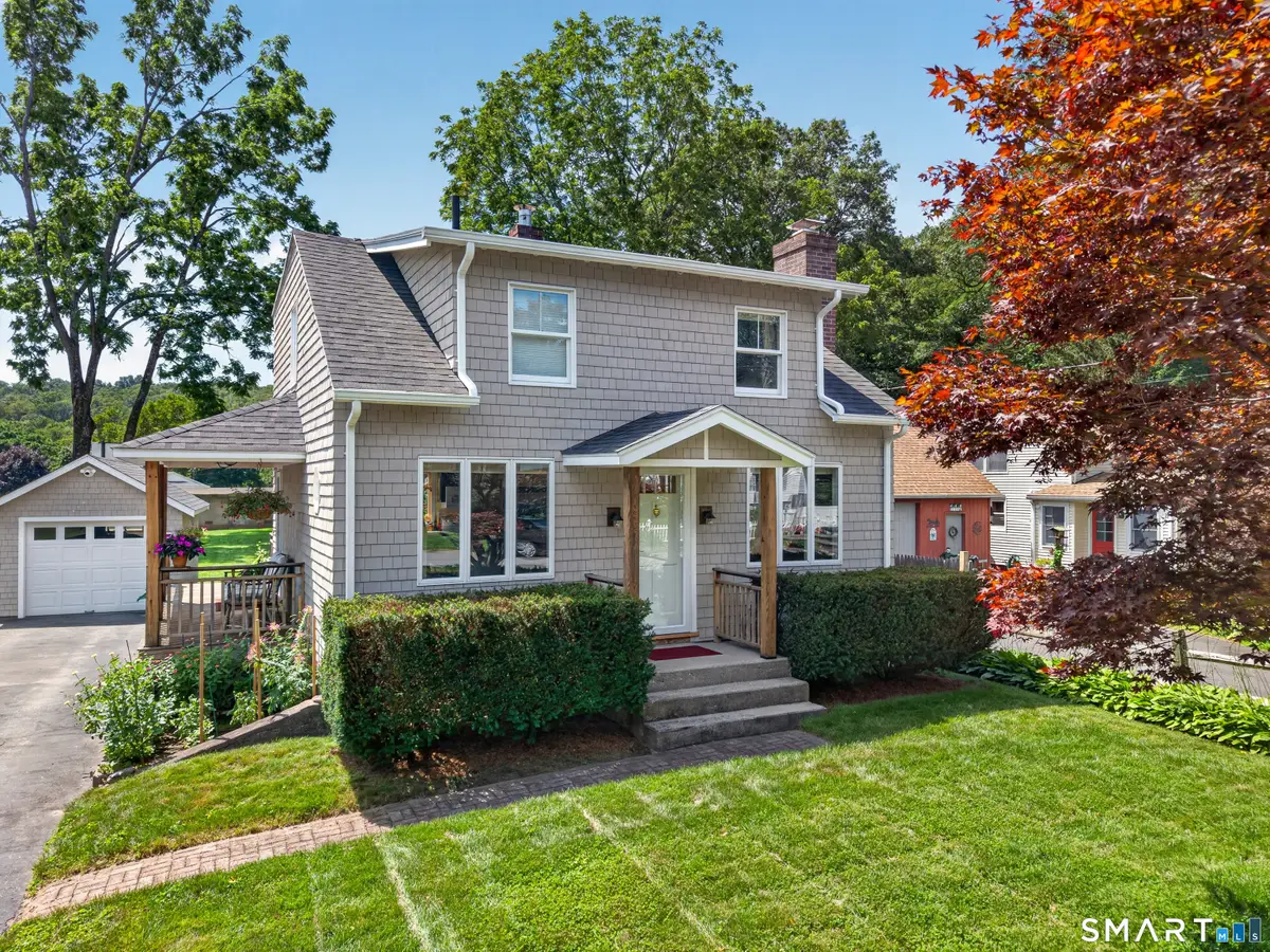 16 Quaker Lane, Quaker Hill, CT 06375 - #1