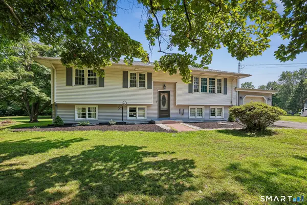 660 East Street South, Suffield, CT 06078