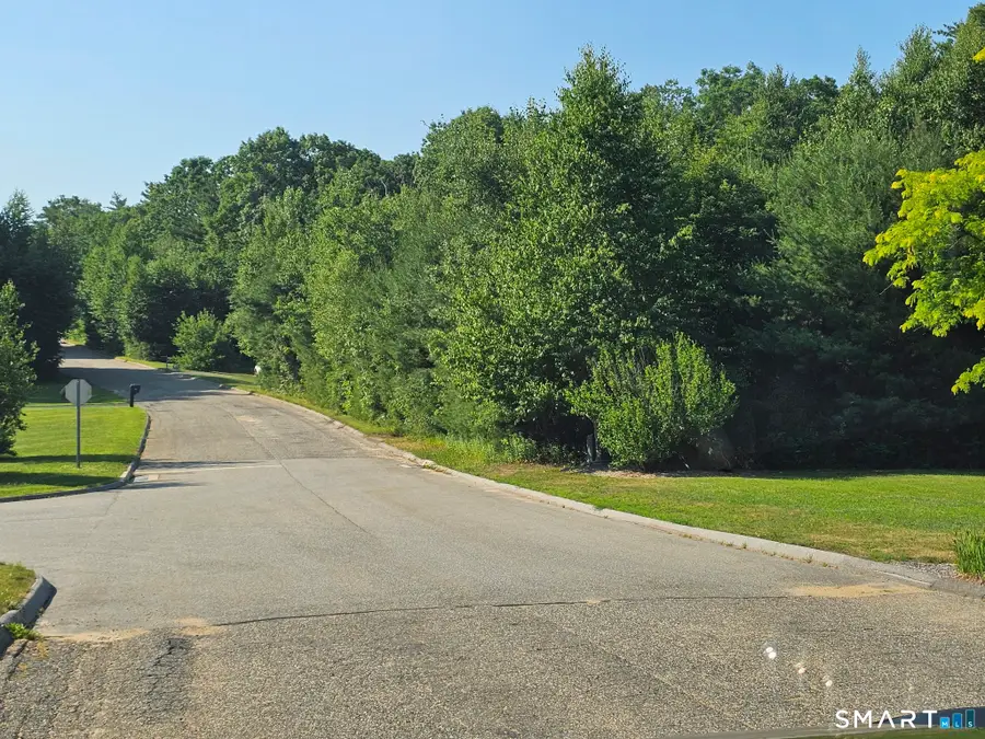 33 Mayflower Hill, Stafford, CT 06076 - #2