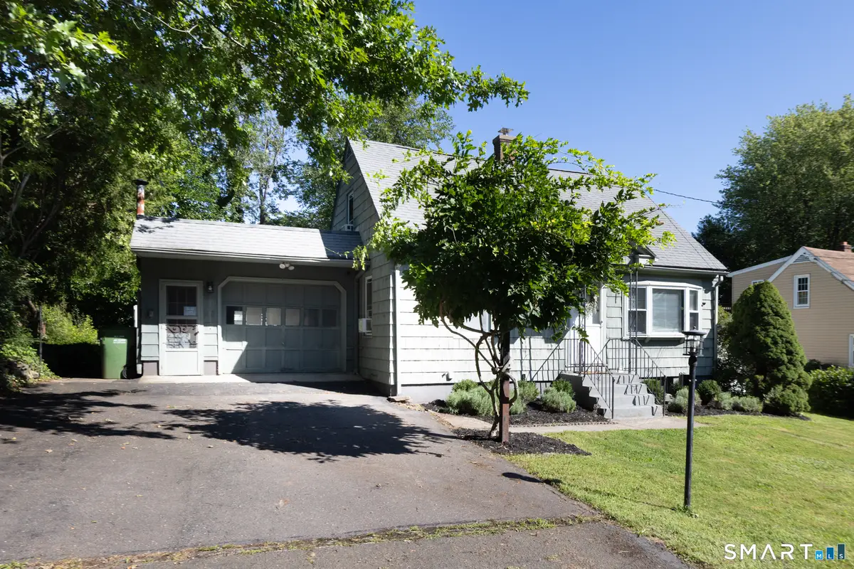 34 Overlook Avenue, Middletown, CT 06457 - #1