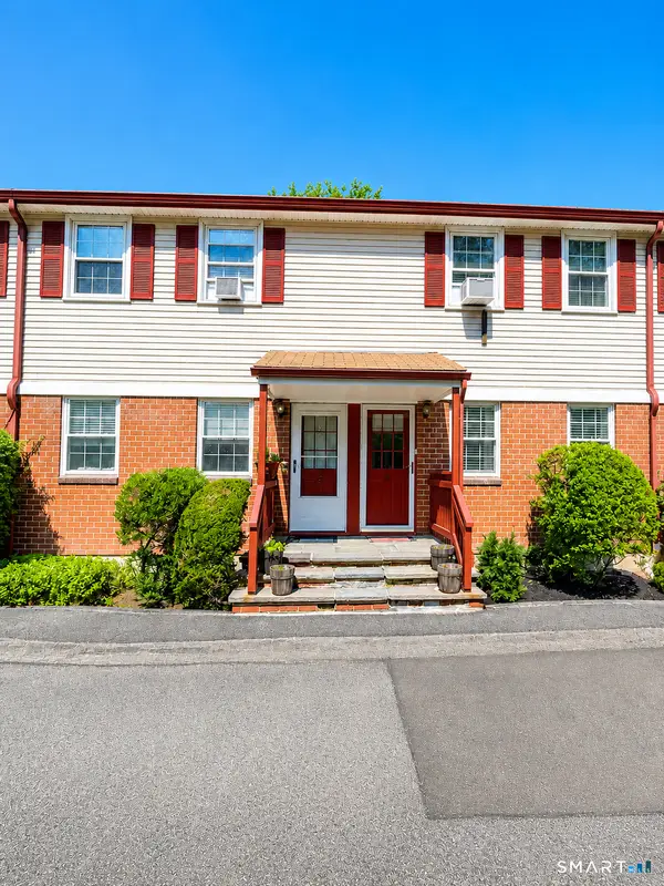 1283 Hope Street #4, Stamford, CT 06907