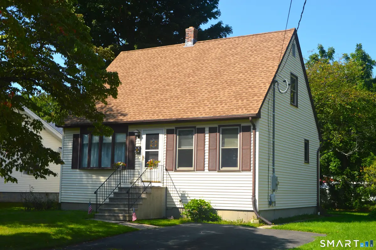 7 Roseleah Avenue, Plainville, CT 06062 - #1