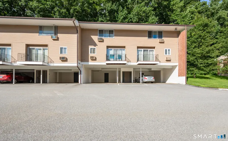 1660 Farmington Avenue #2, Unionville, CT 06085 - #3
