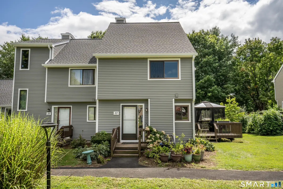 37 Reed Court #37, Bloomfield, CT 06002 - #1