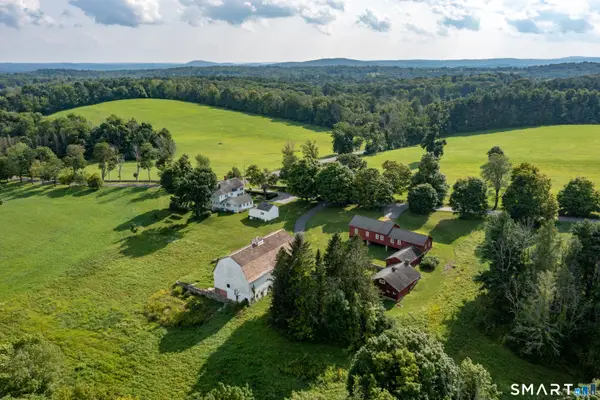 162 Hutchinson & Mike Road Parkway, Litchfield, CT 06759