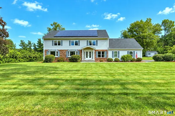 9 Pez Court, North Haven, CT 06473