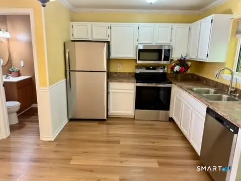 200 Yale Street #27B, Waterbury, CT 06704 - #3
