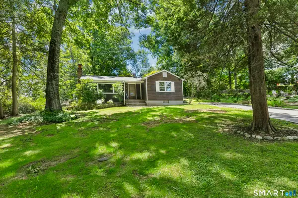27 Woodland Way, Ridgefield, CT 06877