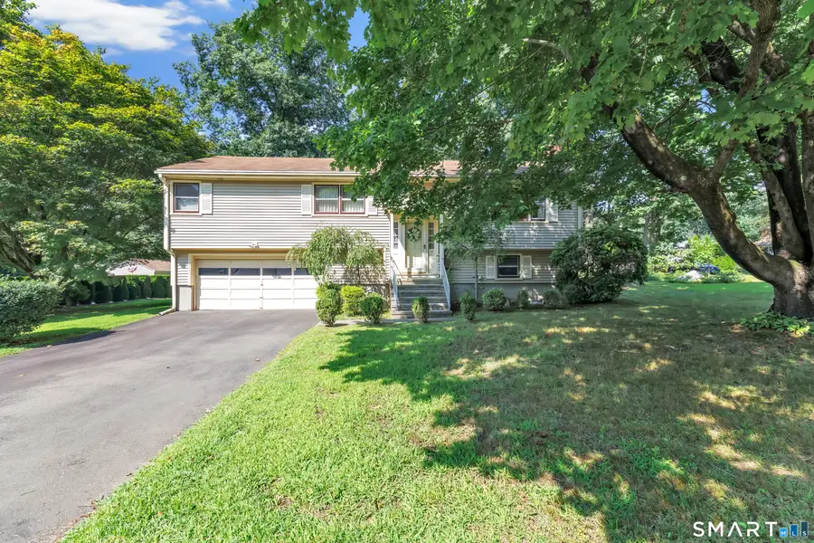34 Belleview Drive, Derby, CT 06418 - #2