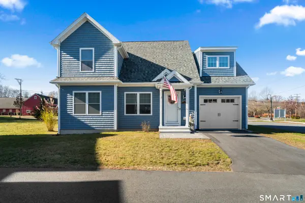 33 Ivy Hill Road #33, Waterford, CT 06385