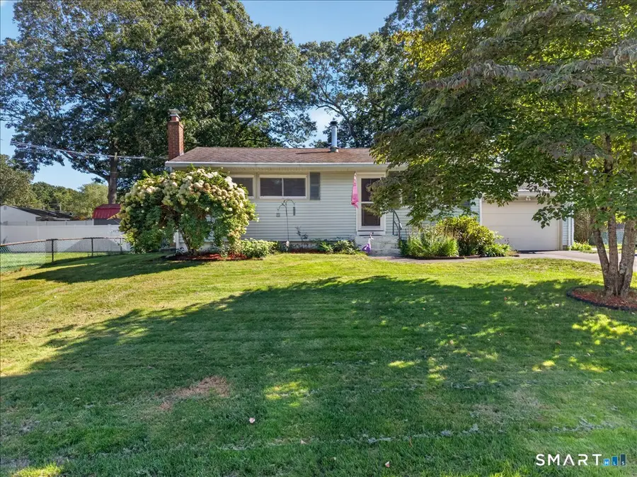12 Bern Court, Old Mystic, CT 06355 - #3