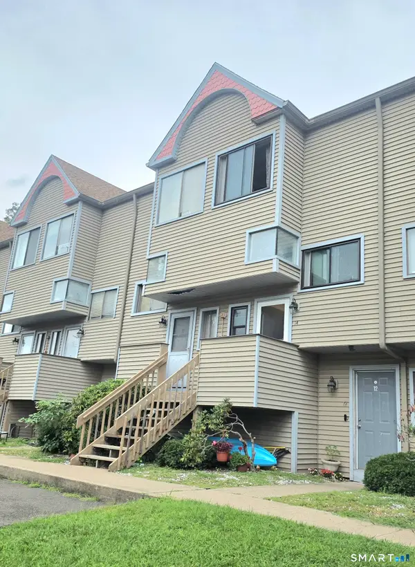 40 Crest Street #14, West Haven, CT 06516