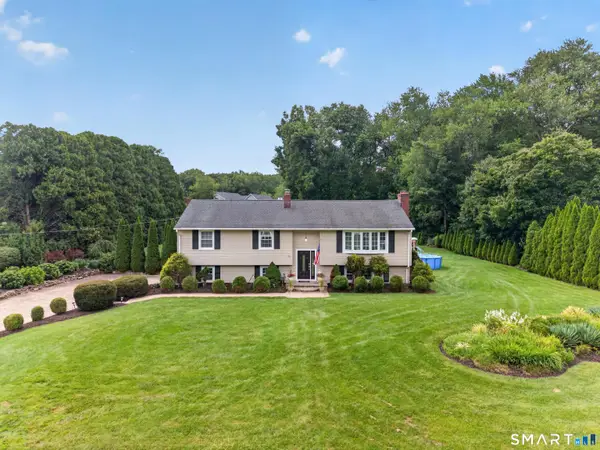23 Applewood Drive, Shelton, CT 06484