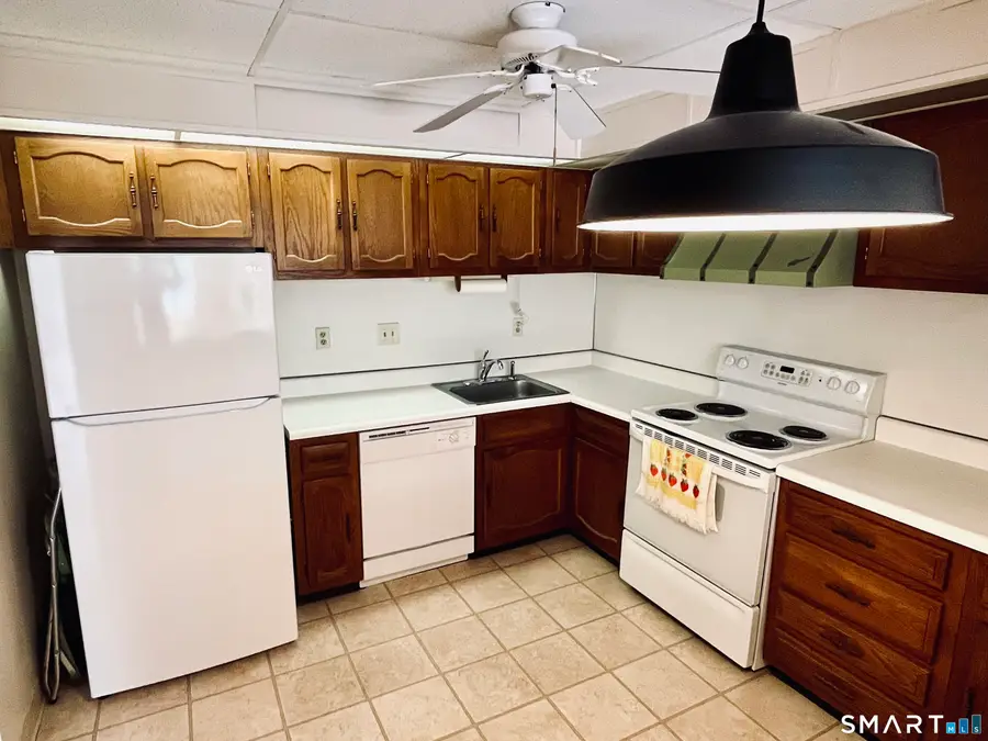 707 Mix Avenue #42, Hamden, CT 06514 - #2