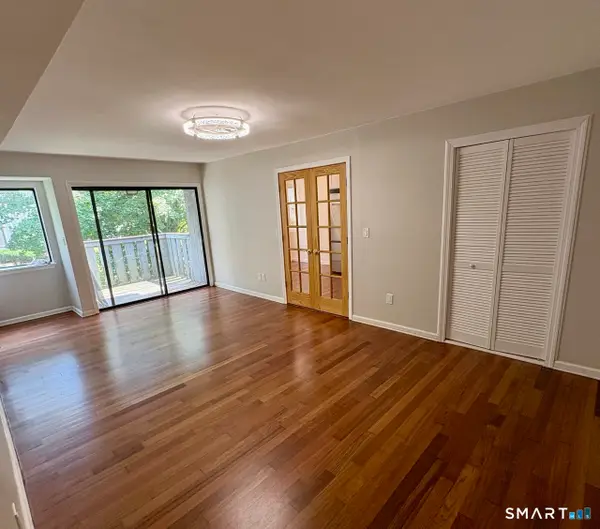13 Cedar Court #E, East Haven, CT 06513