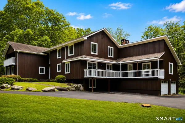 21 Deepwood Road, Weston, CT 06883