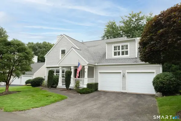 16 Caveson Court #16, Middlebury, CT 06762