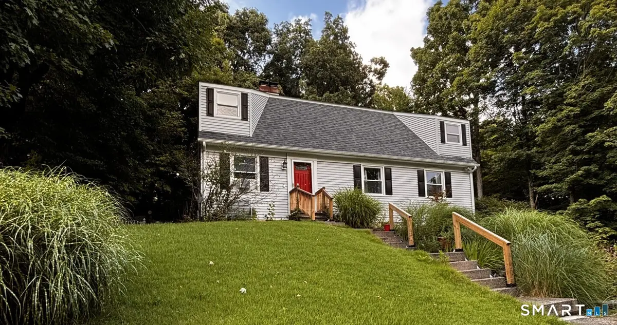 138 Red Robin Road, Naugatuck, CT 06770 - #1