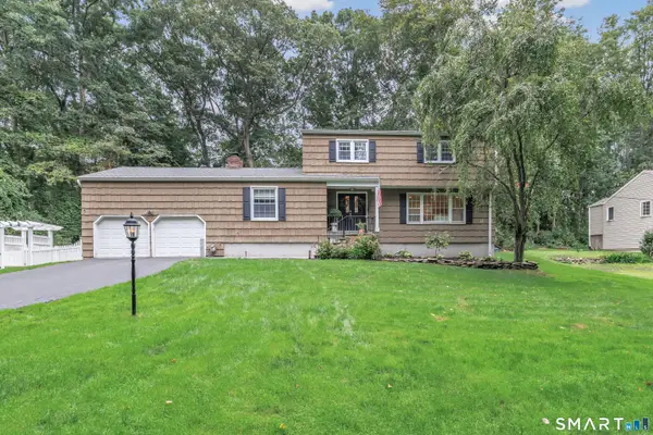 22 Sabina Road, Trumbull, CT 06611