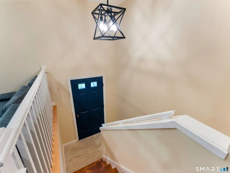 25 Asher Avenue, Pawcatuck, CT 06379 - #3