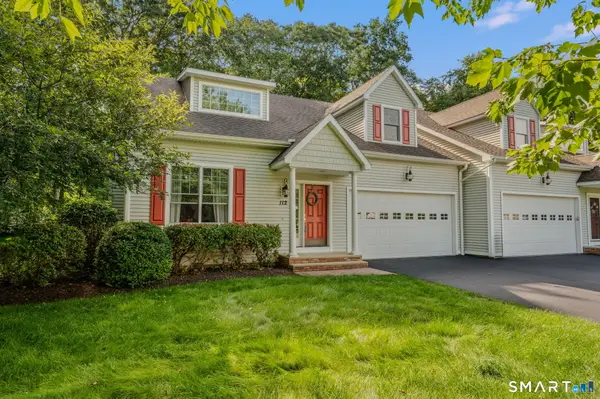 112 Oakwood Trail #112, Chester, CT 06412