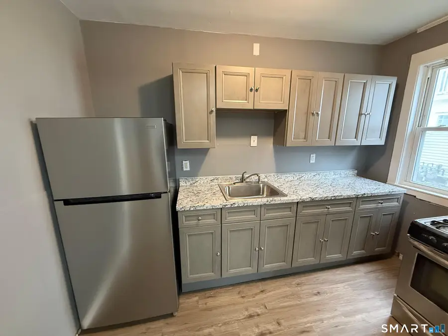 16 Fairview Street, Waterbury, CT 06710 - #3