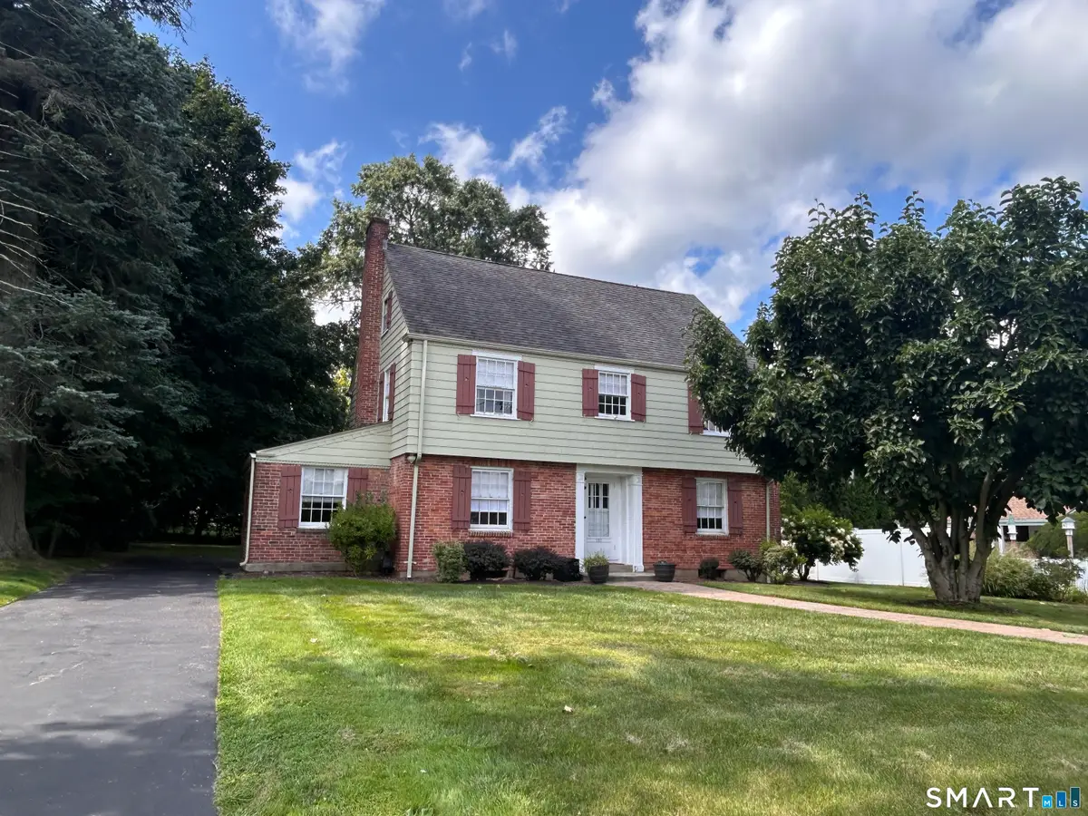 101 Ridgewood Road, West Hartford, CT 06107 - #1